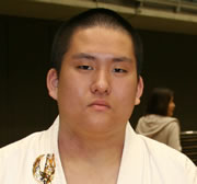 笹渕　雄